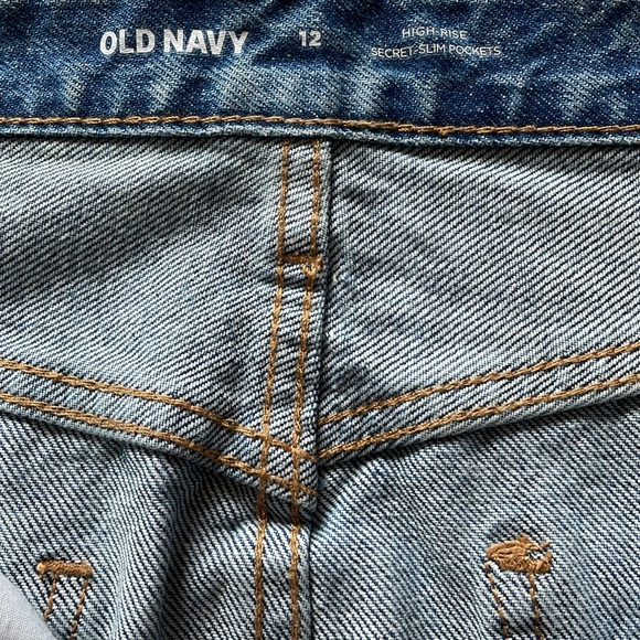 Old Navy High Rise Denim Skirt, Sz. 12 - Picture 3 of 8